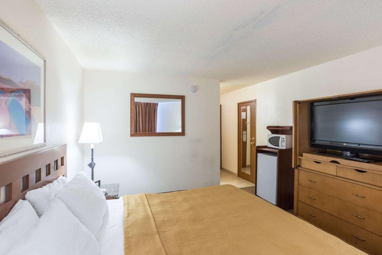 Hotel Bluestone Inn Eloy -كازا غراندي المظهر الخارجي الصورة